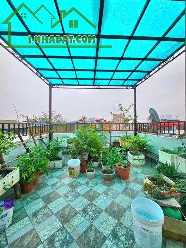 Bán nhà phân lô Đầm Trấu, Hai Bà Trưng 56m, 5T, MT 4.1m, vỉa hè, ô tô, KD, giá 24 tỷ. LH: - 4