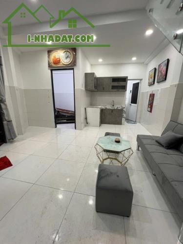 BÁN NHÀ 2 TẦNG MỚI XÂY NGAY TỈNH LỘ 10 – 45M² – LÔ GÓC 2 MẶT TIỀN HẺM XE HƠI – CHỈ 3.55 TỶ - 2