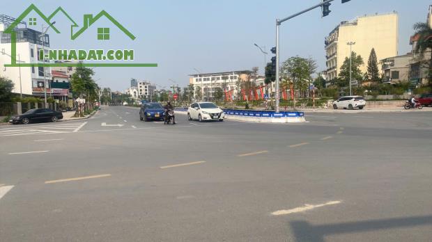 HOA HẬU NGUYỄN VĂN CỪ NỐI NGỌC LÂM - HỒNG TIẾN 48M, 7T, MT6M, VỈA HÈ RỘNG, KD, DÒNG TIỀN. - 2
