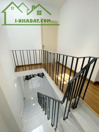 Nhà mới 2 tầng đường Hưng Phú P9Q8. Giá 3,35 tỷ bớt lộc - 3