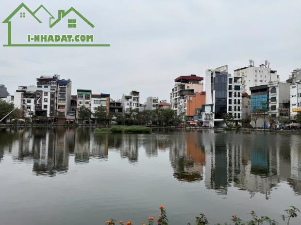 Ngõ 135 Phố Đội Cấn 98m2, vỉa hè 3m, ngõ 8m, 2 ô tô tránh, 30m ra phố, view Hồ Đầm Tròn