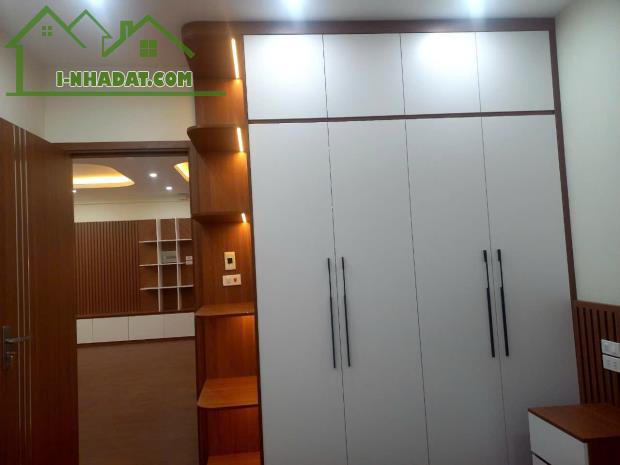 E chính chủ căn 3PN 2WC full đồ 93m2, cần gặp khách thiện chí có gia lộc - 2