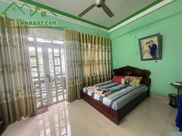 BÁN NHÀ QUỐC LỘ 13 NGAY CHỢ BÌNH TRIỆU - 112M2 CHỈ 3 TỶ 7 - THU NHẬP GẦN 80TR/NĂM - 1