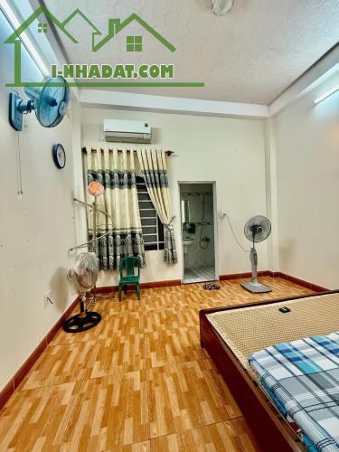 Bán nhà đường Nguyễn Biểu, Phường 1, Quận 5, Giá 3 tỷ 145, Diện tích 55m2 - 3