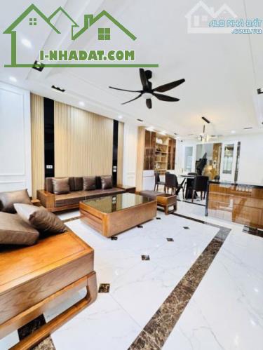 Cực hiếm - Bán nhà  Đào Tấn, Ba Đình - Nhà phân lô - ngõ ô tô đỗ cửa - 63m x 5T, 17.3 tỷ - 2