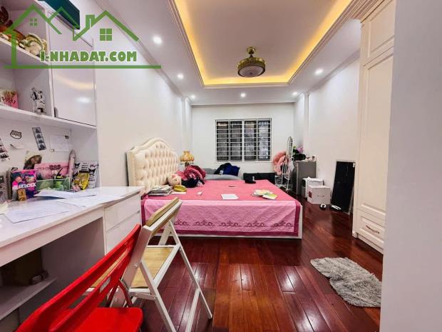 Một nhà ra mặt phố Thanh Nhàn, 6 tầng thang máy, 2 mặt thoáng, điện NL mặt trời 11.9 tỷ. - 1