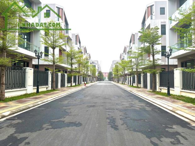 Chỉ Với 6 Tỷ sở hữu căn BT Tứ lập – Cơ Hội Cuối Cùng Cho Nhà Đầu Tư mua BT BĐS ven Đô