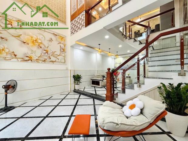 Bán nhà mới đẹp hẻm xe hơi 4,5m đường Lê Đức Thọ, P.15, 4,9 x 10, 5 lầu giá 5.8 tỷ tl - 1