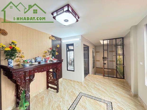 Cần bán gấp nhà Nguyễn văn Cừ , 52m , 5T , MT6m giá 11,8 tỷ có thương lượng - 5