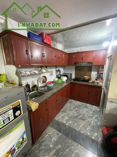 Bán nhà phố An Đà - Đông Khê ngay sau lô 22 Lê Hồng Phong, Giá chỉ 2 tỷ 200tr - 1