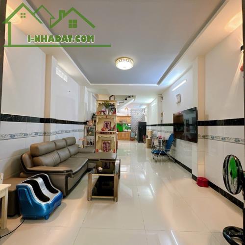 BÁN NHÀ - KHU TÊN LỬA - BÌNH TÂN - 60M2 - HẺM XE HƠI - CHỈ 5.1 TỈ - 1