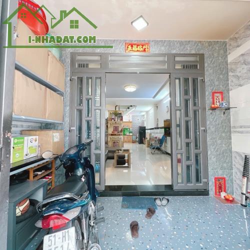 BÁN NHÀ - KHU TÊN LỬA - BÌNH TÂN - 60M2 - HẺM XE HƠI - CHỈ 5.1 TỈ - 2