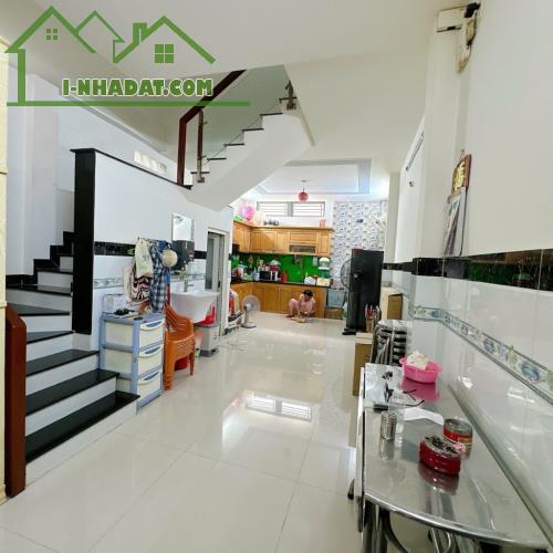 BÁN NHÀ - KHU TÊN LỬA - BÌNH TÂN - 60M2 - HẺM XE HƠI - CHỈ 5.1 TỈ - 3
