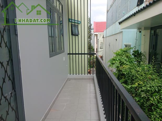 NGUYỄN HỒNG ĐÀO, TÂN BÌNH, HẺM AN NINH GẦN MT, DT:53M2 [ 5,7 ❌ 11 ] 3 TẦNG, NHỈNH 7 TỶ - 4