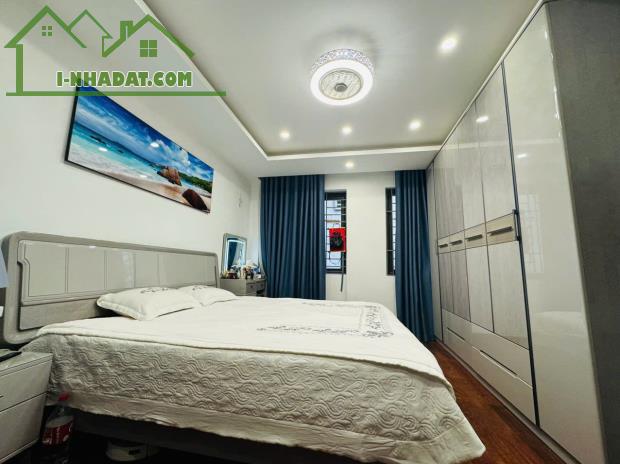 BÁN NHÀ TÔN THẤT TÙNG, LÔ GÓC, NGÕ THÔNG, KD, 45M, 5 TẦNG, MT6M, 12,5 TỶ.LH 0984823023 - 1