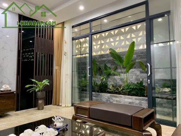 Bán siêu sang Nguyễn Văn Cừ . 118m.6T thang máy 27 tỷ có thương lượng - 2