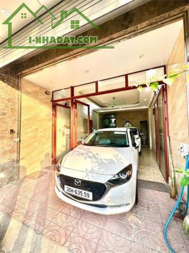 MẶT PHỐ VIP Ngọc Thụy 95m, 6 tầng,thang máy,kdoanh bất chấp,vỉa hè đá bóng.giá 34 tỷ
