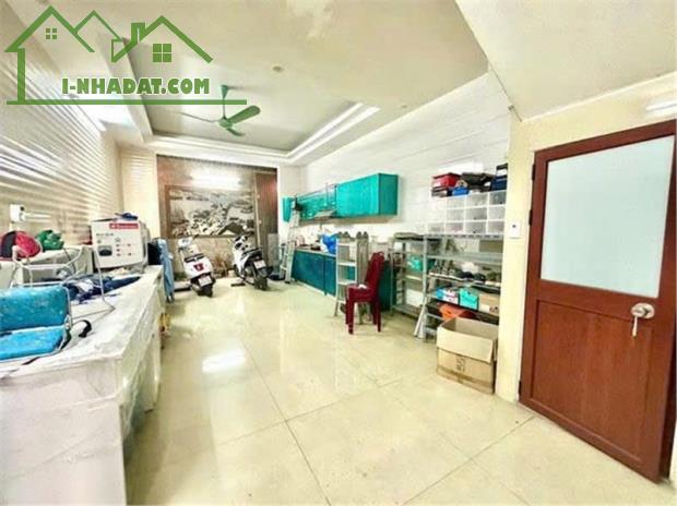 MẶT PHỐ VIP Ngọc Thụy 95m, 6 tầng,thang máy,kdoanh bất chấp,vỉa hè đá bóng.giá 34 tỷ - 3