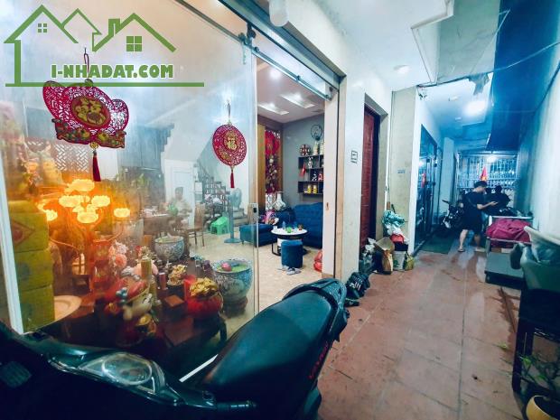 NHÀ ĐẸP HỒ ĐẮC DI - NGÕ ĐẸP - GẦN Ô TÔ DT 39m3 6 tầng MT 5.3m Giá 9.7 tỷ - 1
