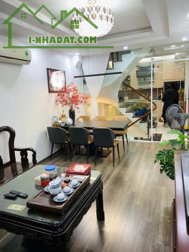 Bán nhà mặt phố Triệu Việt Vương, 58m2, 4 tầng, 37.5 tỷ, kinh doanh đỉnh - 1