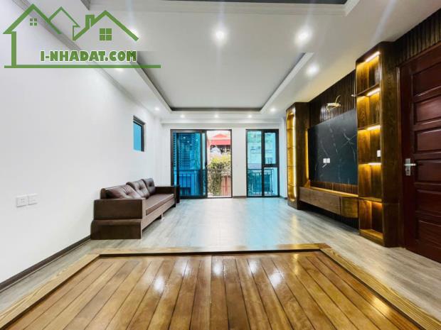 HOA HẬU THANH XUÂN – NHÀ LÔ GÓC 7 TẦNG THANG MÁY – Ô TÔ –GIÁ NHỈNH 19 TỶ