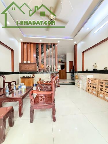 🏡 BÁN NHÀ 3 TẦNG BÙI VĂN NGỮ, Q12, 100M2 NGANG 5MNỞ HẬU, HẺM NHỰA 10M – GIÁ 8.4 TỶ 🔥 📍