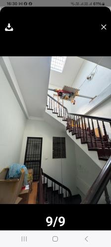 Bán đất tặng nhà, đường ô tô ngủ trong nhà ở ngay Nguyễn Văn Cừ Long Biên 39m2, giá 11,65, - 4