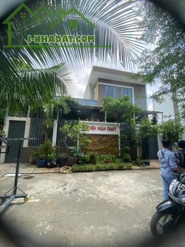 BÁN NHÀ QUẬN 9,NHÀ 2TẦNG THIẾT KẾ KIỂU VILA DT203M,NGAY ĐƯỜNG GÒ CÁT,HẺM XE HƠI 10M