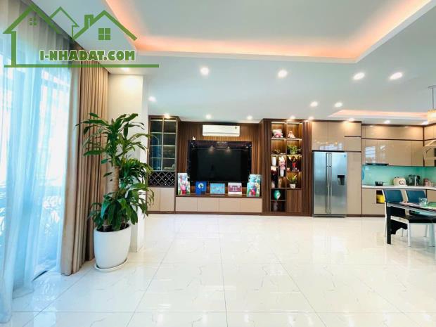 Bán tòa nhà Văn Quán, Hà Đông 95m2, 6T, MT5m, thang máy, ô tô tránh, 2.x tỷ - 4