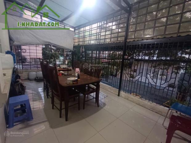 Bán nhà mặt tiền Nguyễn Văn Của - Tùng Thiện Vương, Q8 - 4.5x20m - nhỉnh 15 tỷ - đang cho - 3