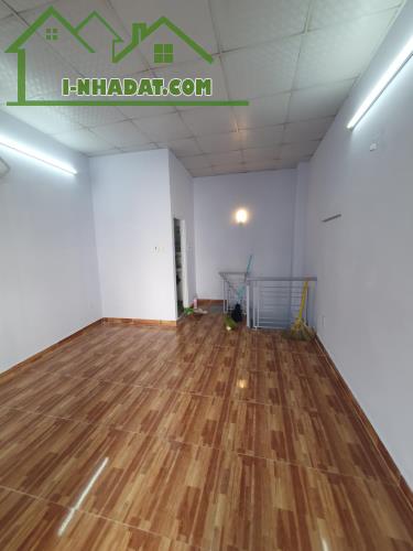 MẶT TIỀN Đường nhựa 6m, 3 Tầng (4m x 9m), giá chỉ 4.39 tỷ - 3