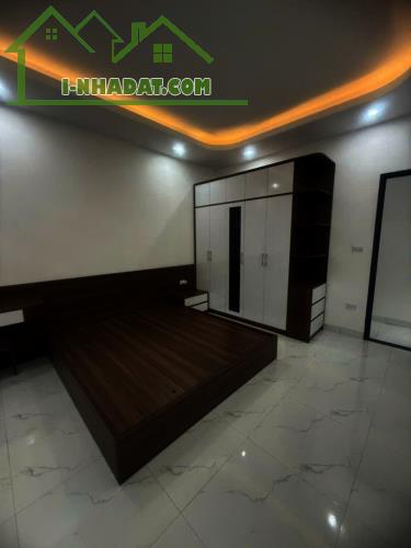 BÁN NHÀ PHỐ ĐÀM QUANG TRUNG –O TÔ VÀO– 10M Ô TÔ TRÁNH–36M- 6,4  TỶ - 3