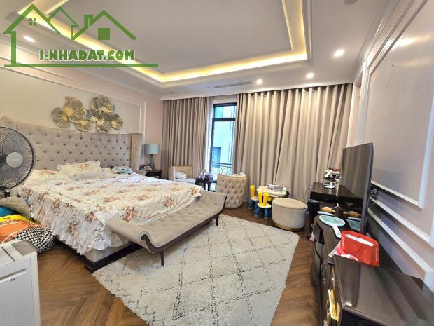 BIỆT THỰ TÂN CỔ ĐIỂN, 5 TẦNG THANG MÁY GARA, PHÂN LÔ Ô TÔ THÔNG, GẦN ĐƯỜNG GIẢI PHÓNG. - 4