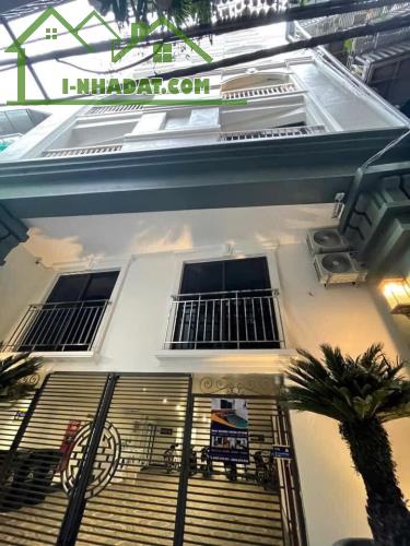 BÁN TÒA APARTMENT PHỐ TRẦN DUY HƯNG - 178M² x 7T THANG MÁY - DÒNG TIỀN 180TR/TH - GIÁ 36