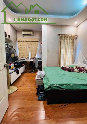 Nhà đẹp Phú Đô, ô tô qua cửa, 10m có chợ, 200m có bãi ô tô, 47m2, Chỉ 10.2 tỷ