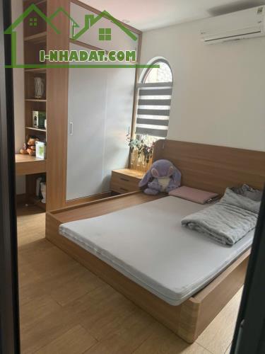 Cần bán nhà lõi TP Thái Nguyên- Ô tô vào nhà-MT 5m - Tiện ích ngập tràn - Giá 5.2 tỷ - 2