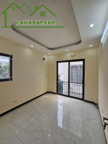 Bán nhà Ngọc Lâm Long Biên 41m² – Ô tô tránh 15m – Ngõ thông Nguyễn Văn Cừ – 6.5 tỷ - 3