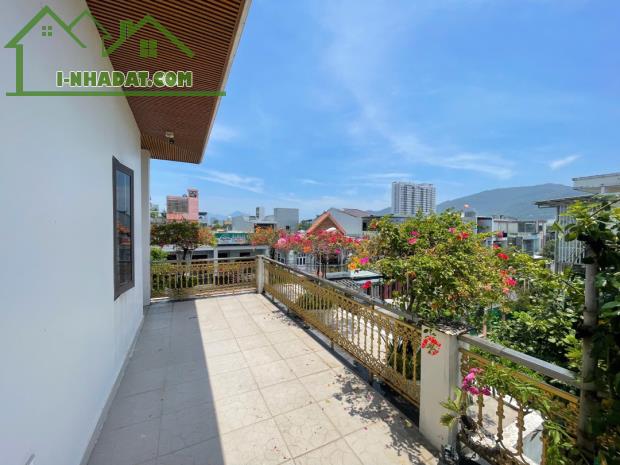 💎 BÁN BIỆT THỰ 3 TẦNG LÔ GÓC - KINH DOANH HIỆU QUẢ – CÁCH BIỂN CHỈ 500M – DOANH THU ỔN - 4
