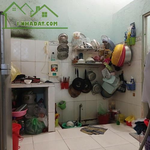 Bán gấp nhà ở Bình Thành - Bình Tân ngay chợ, 96m, có 5 phòng trọ, giá chỉ 3.x tỷ, bao rẻ. - 1