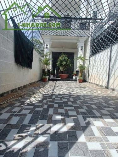 Nhà 1 lầu 1 trệt nhánh hẽm 269 Phú Hòa, Thủ Dầu Một, Bình Dương - 3