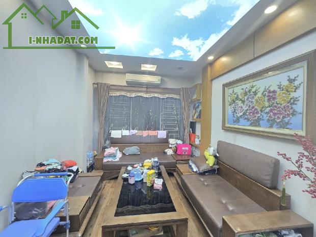 💥Nhà Đẹp Hồ Đắc Di, 40m Ra Ôtô, Thiết Kế Cực Đẹp, DT 40m2, 6 Tầng, Giá 9.x Tỷ