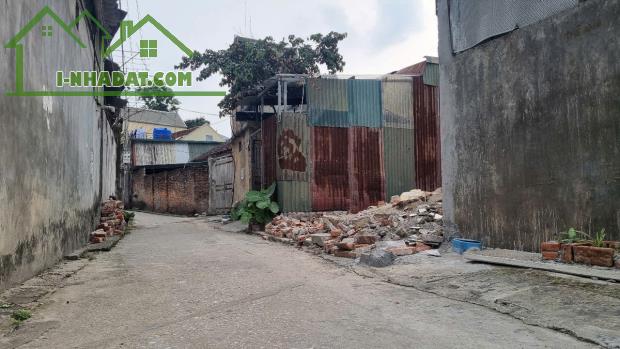84m phú nghĩa cách quốc lộ 6 chỉ 300m ô tô đỗ cửa giá chỉ 3,4tỷ - 2