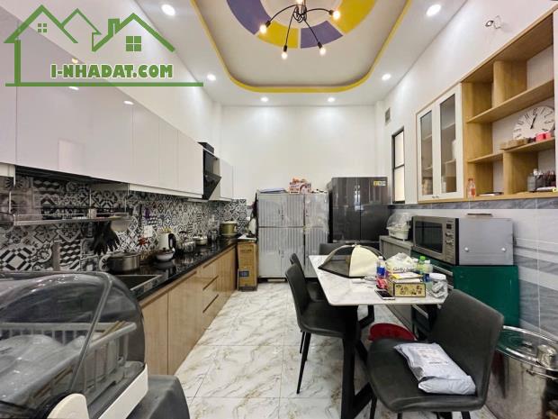 SIÊU PHẨM HXT TRÁNH NGUYỄN THƯỢNG HIỀN BÌNH THẠNH - SIÊU VỊ TRÍ - 4 TẦNG 4PN 5WC MỚI ĐẸP