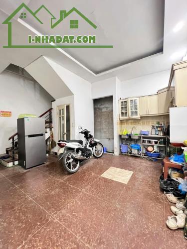 BÁN NHÀ : VŨ TÔNG PHAN -THANH XUÂN.                +DT:59M2 X 5T X 5.7M.MT. - 3