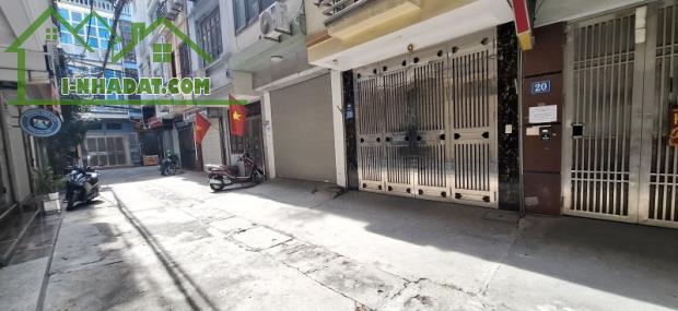 Nhà Phan Văn Trường, Cầu Giấy. 40mx5’ MT 3.8; Giá 15.8 tỷ  PHÂN LÔ Ô TÔ ĐỖ CỬA - NGÕ THÔNG - 2