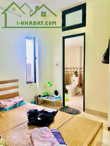 Bán toà CCMN ngõ 83 Tân Triều. Thanh Trì DT 104m x 9T. MT 4.5m . Giá 21 Tỷ - 1