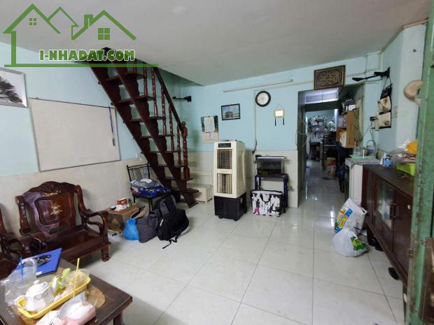Bán nhà cũ 58m2 Lưu Hữu Phước Quận 8 giá tốt 2,6 tỷ - 2