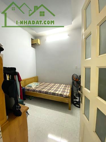 5 TỶ HƠN - NHÀ TÂN PHÚ GIÁP TÂN BÌNH - 2 CĂN RA MẶT TIỀN - DT 4*12M - ĐÚC 2 TẤM 3PN ĐẸP - 3