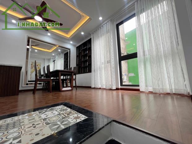 KINH DOANH - 6 TẦNG - NỘI THẤT LONG LANH - CẦU GIẤY - 34M2 - HƠN 8 TỶ - 3