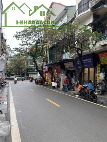 Bán nhà phố cổ Hà Nội - Mặt phố Hàng Nón - Diện tích 50m2 - Giá 40 tỷ